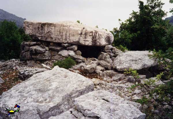 dolmen de saint marcellin